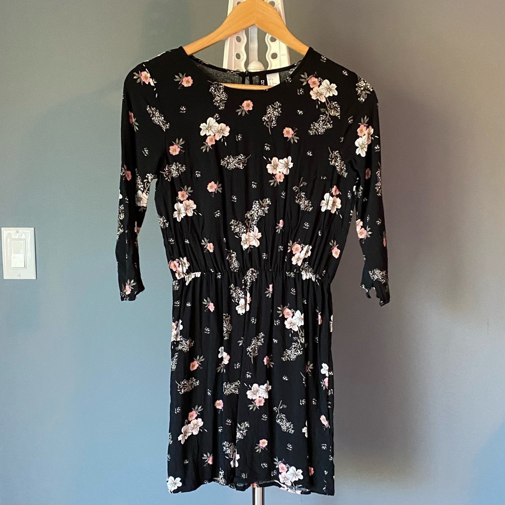 H&M 3/4 Sleeve Floral Dress - Size 4